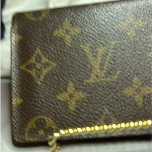 Louis Vuitton Identification Holder/Credit Card Holder. Two windo… - Picture 7 of 7